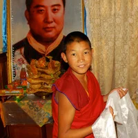young+monk+infront+of+Panchen+Lama.jpg