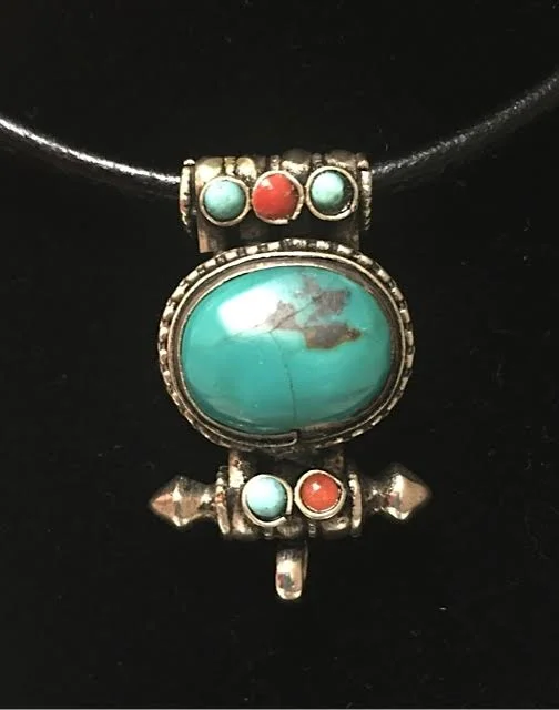 Tibetan pendant with turquoise and coral