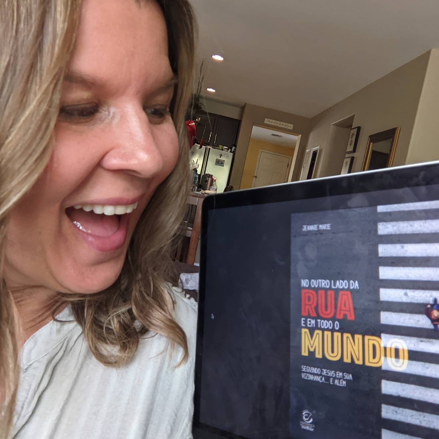 🌍 So excited that Across the Street and Around the World is NEWLY RELEASED in Portuguese in Brazil as No Outro Lado Da Rua Em Todo O Mundo: Segundo Jesus Em Sua Vizinhanca...E Alem 🎉

What a spiritually strategic dream come true for me. Brazil shou