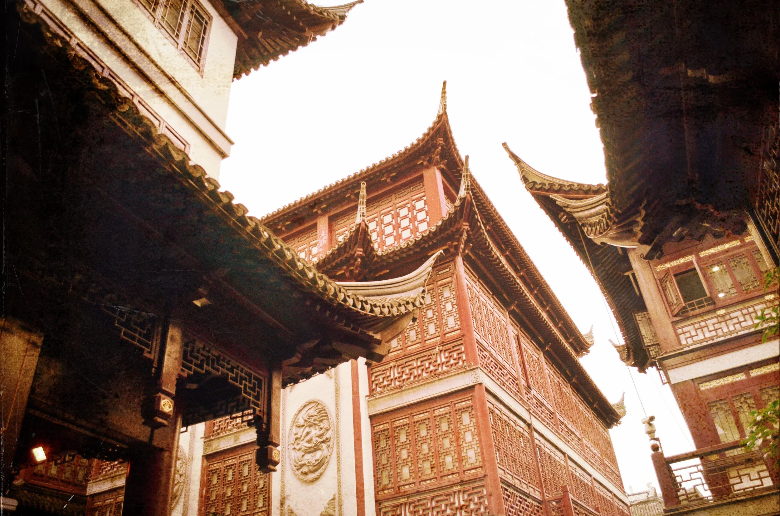 "YUYUAN: RED H(E)AVEN"