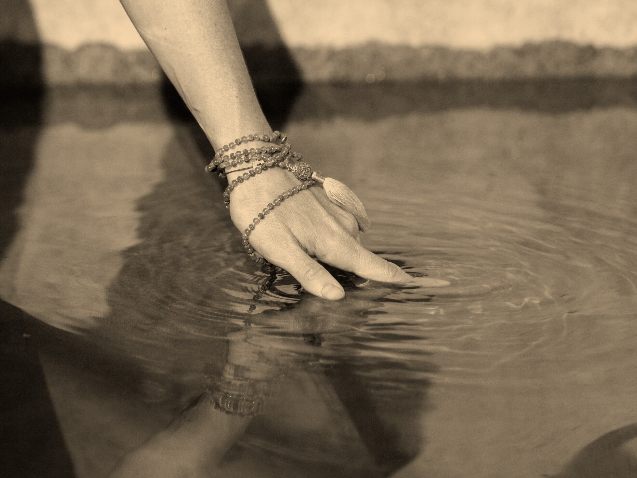 ONLINE New Moon Sacred Commune Practice, for Women