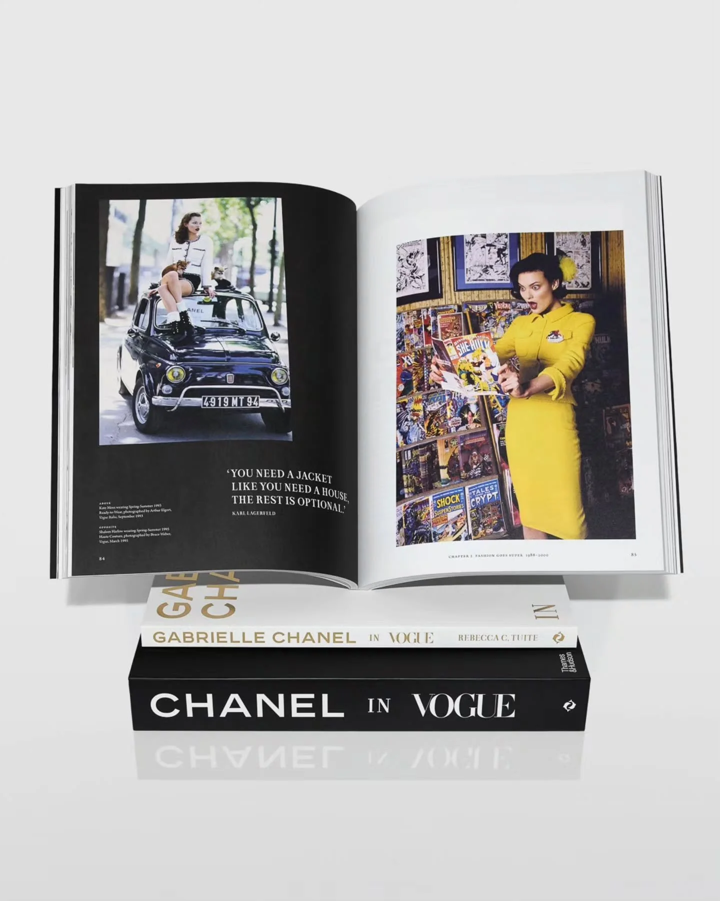"CHANEL IN VOGUE" 📚✨️ THAMES &amp; HUDSON

Premi&egrave;re publication consacr&eacute;e &agrave; la maison @chanelofficial &agrave; travers le prisme de @voguemagazine et de ses &eacute;ditions internationales, &ldquo;Chanel in Vogue&rdquo