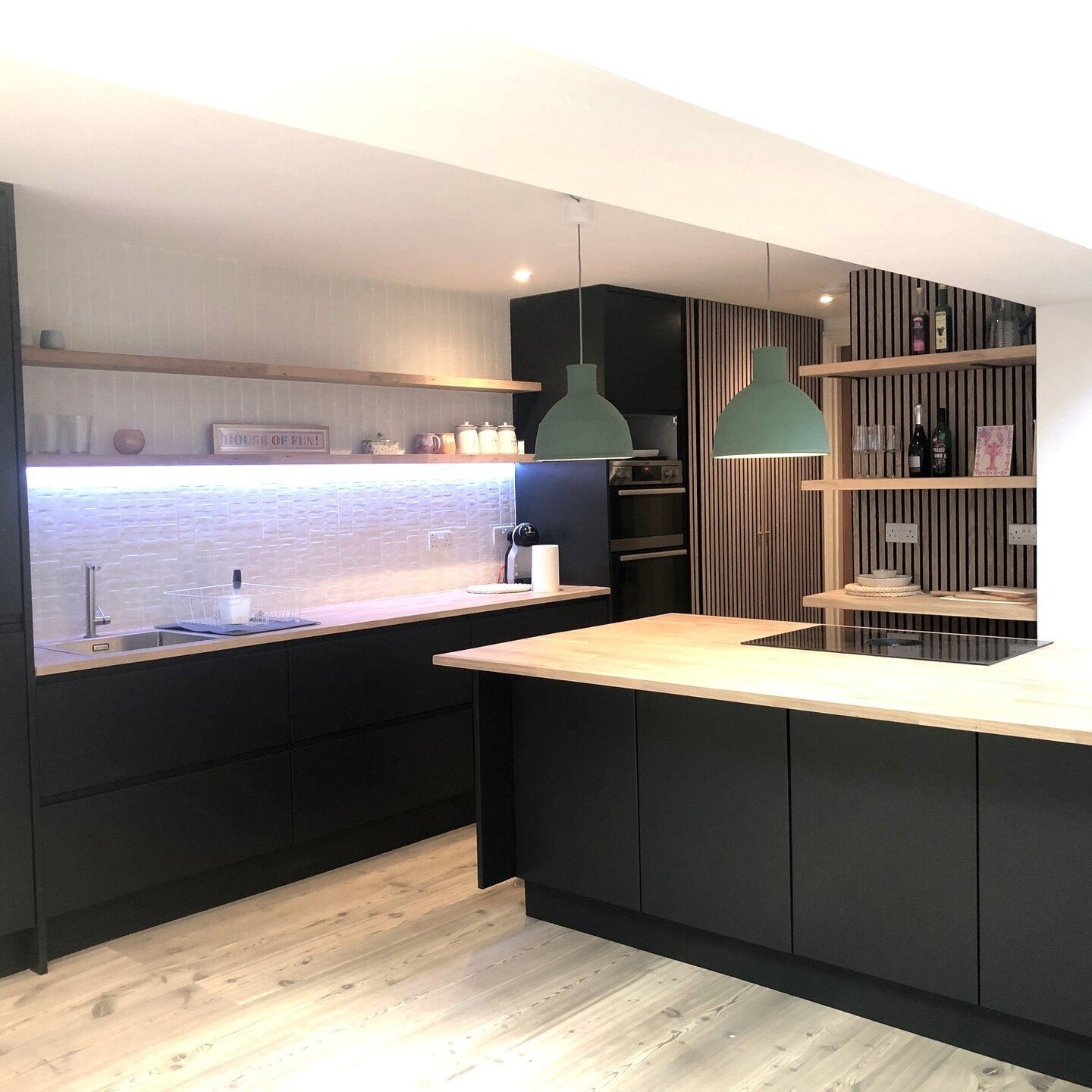 Curious to know more about our design service? Click the link in our bio to learn more about our complementary 'In-Home' Consultation service.

We specialise in modern house extensions and whole-house renovation projects. By focusing on structure, li