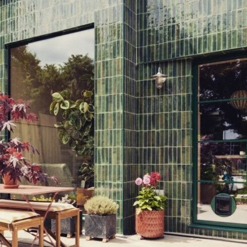 Who says cladding has to blend in?

From sleek ceramic tiles to deep black timber, we love exploring materials that surprise &mdash; bold choices that add texture, tone and personality.

A home extension should be a reflection of you &mdash; confiden