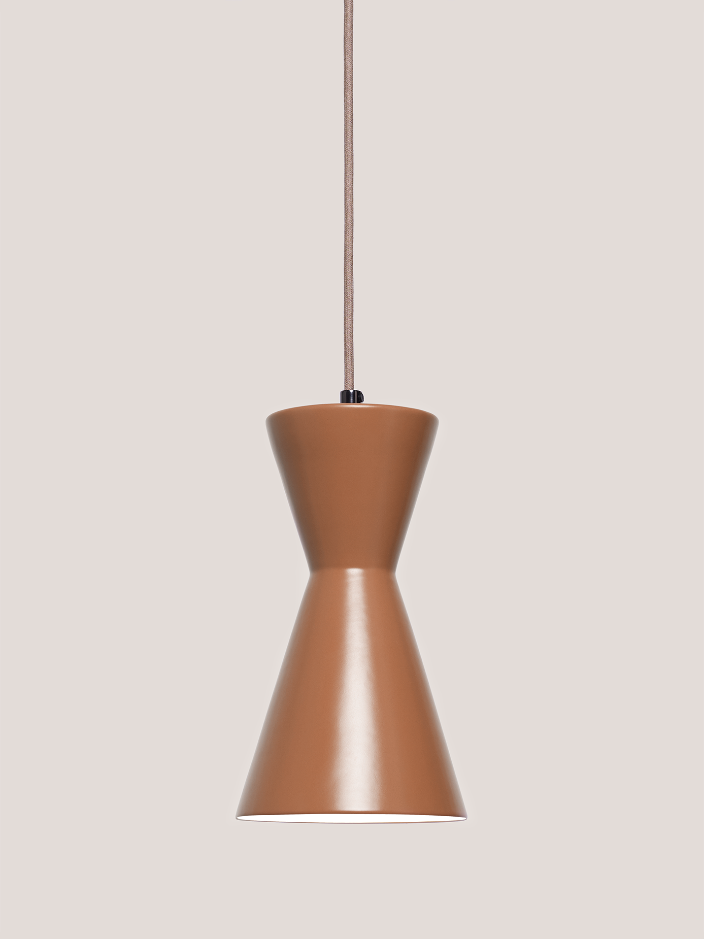 VORA 05 Russet Brown.png