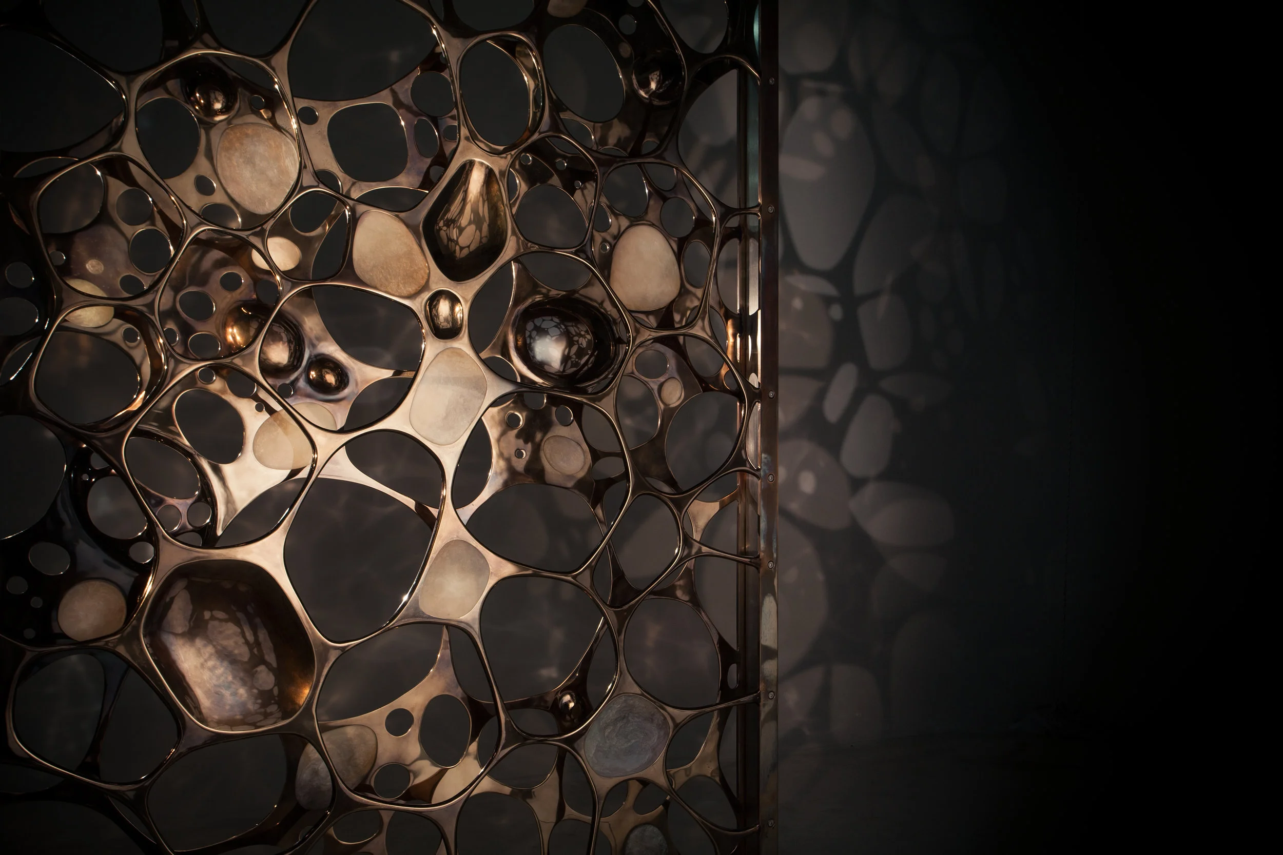 bu_01027_screens_01.jpg
