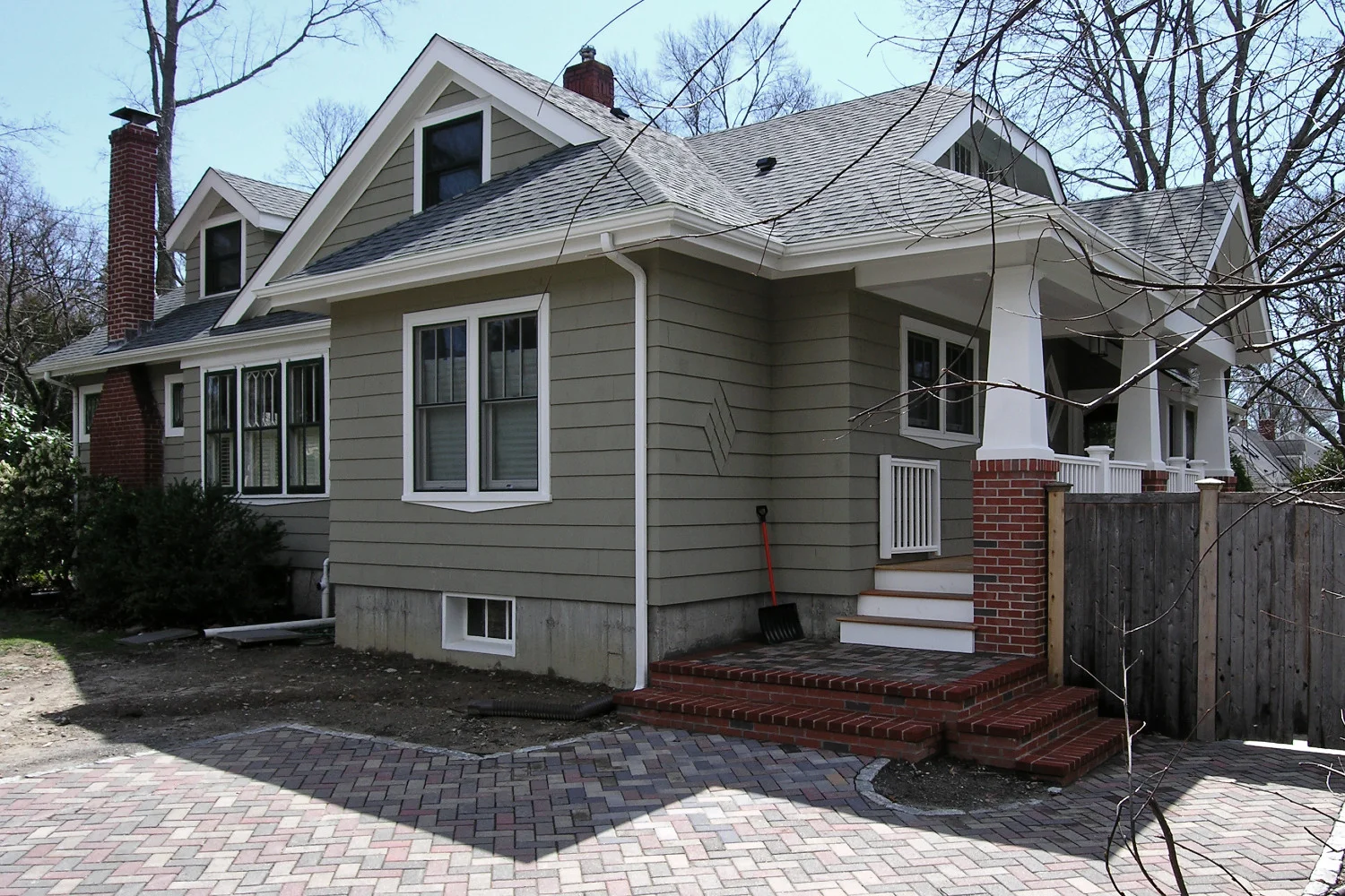 thorstudios_bungalow_approach_1500.jpg