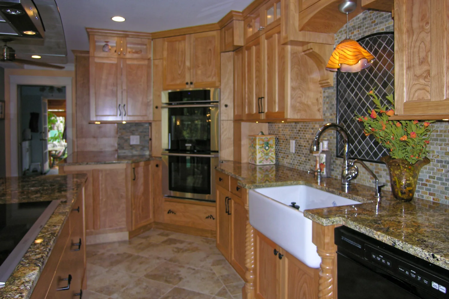 thorstudios_barington_colonial_kitchen2_1500.jpg