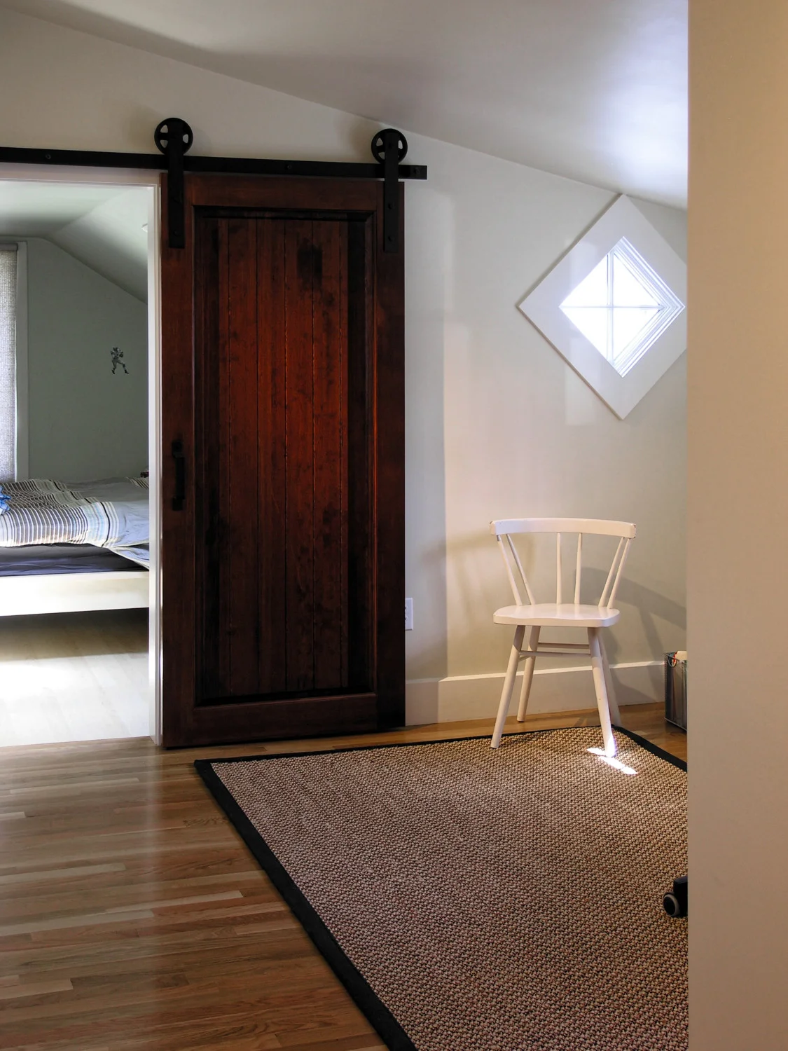 thorstudios_bungalow_barndoor_1500.jpg