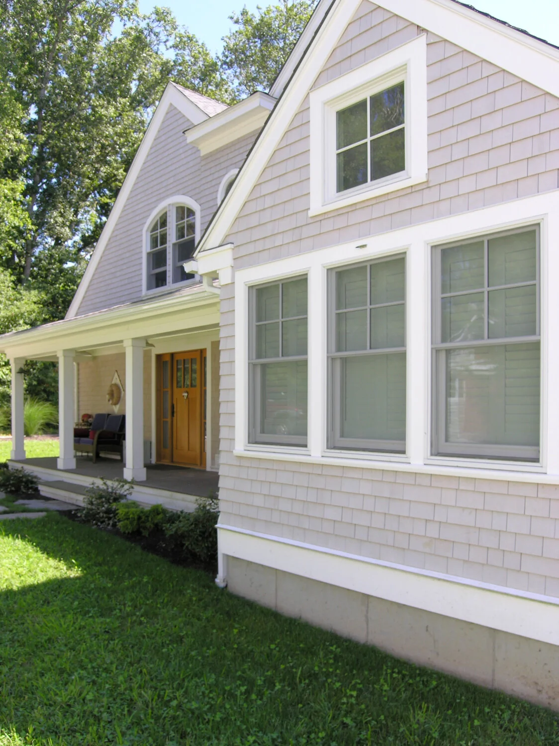 thorstudios_tiverton_porch.jpg