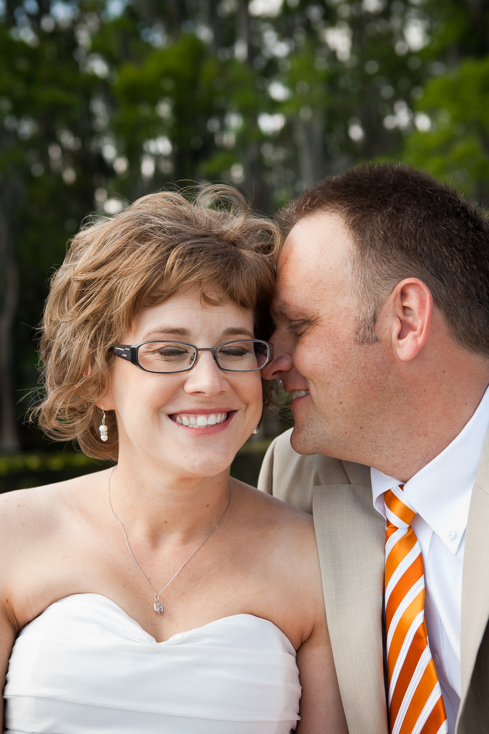  Florida orange-themed wedding at Paradise Cove, Orlando 