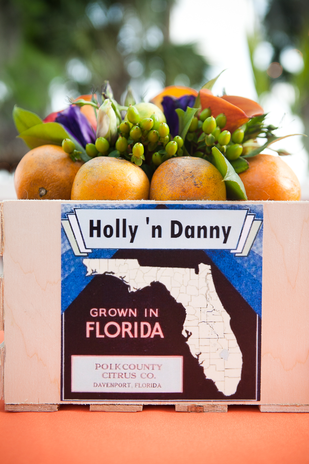  Florida orange-themed wedding at Paradise Cove, Orlando 