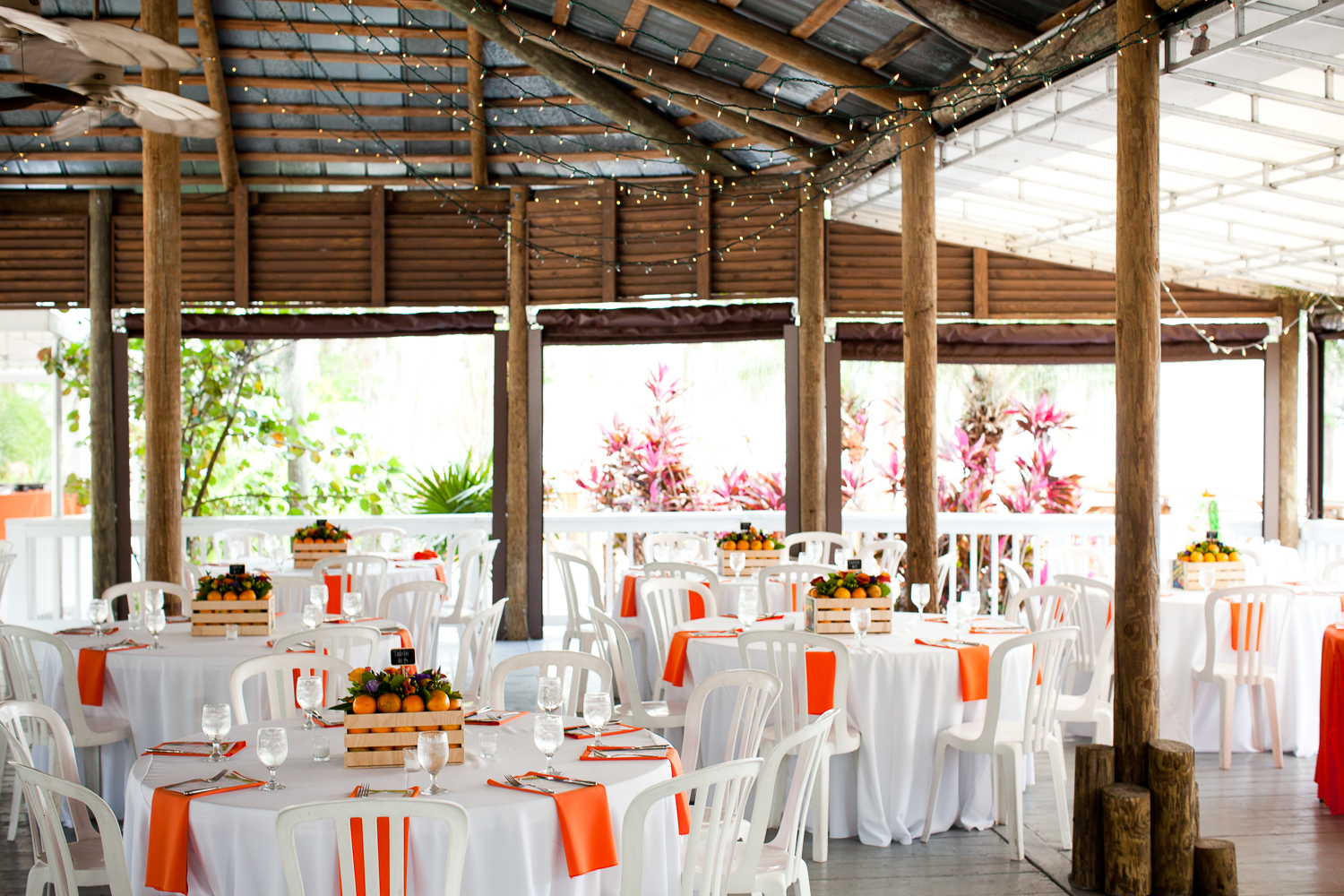  Florida orange-themed wedding at Paradise Cove, Orlando 