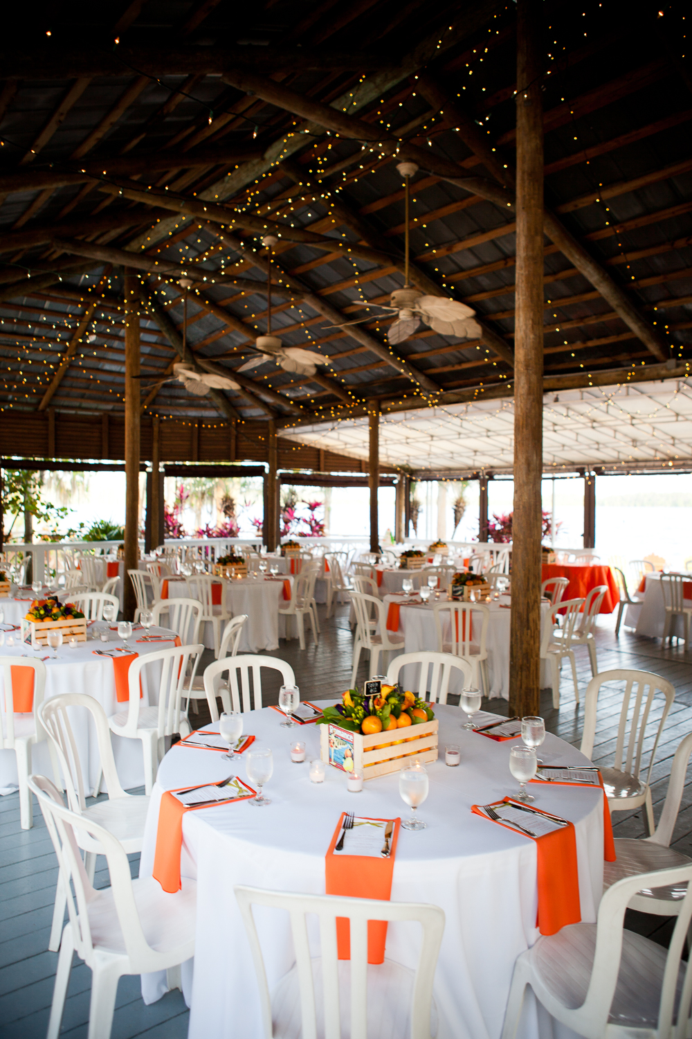  Florida orange-themed wedding at Paradise Cove, Orlando 