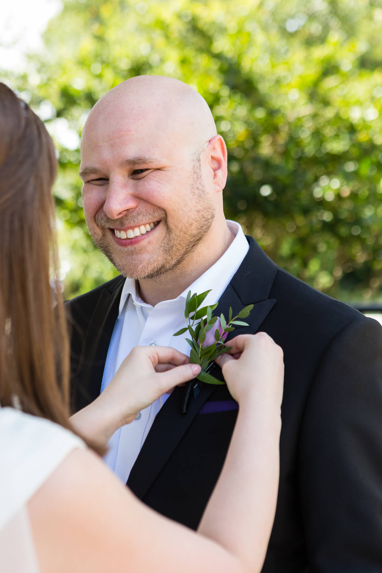  wedding photos from Amanda and Ryan's surprise wedding at Winter Park Florida's Chapel & Cellar wedding venue 