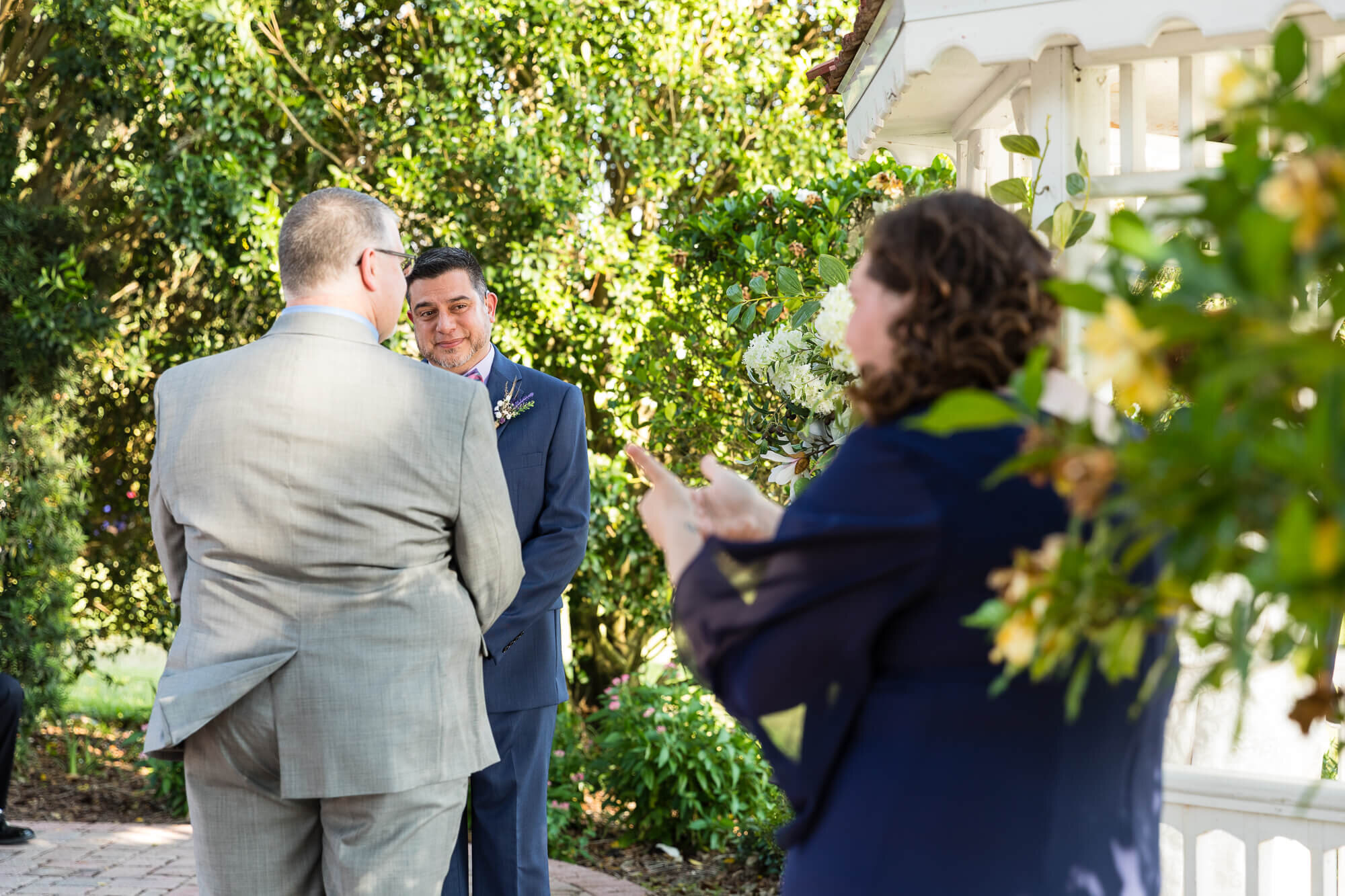  same sex wedding at Town Manor on the Lake B&B 