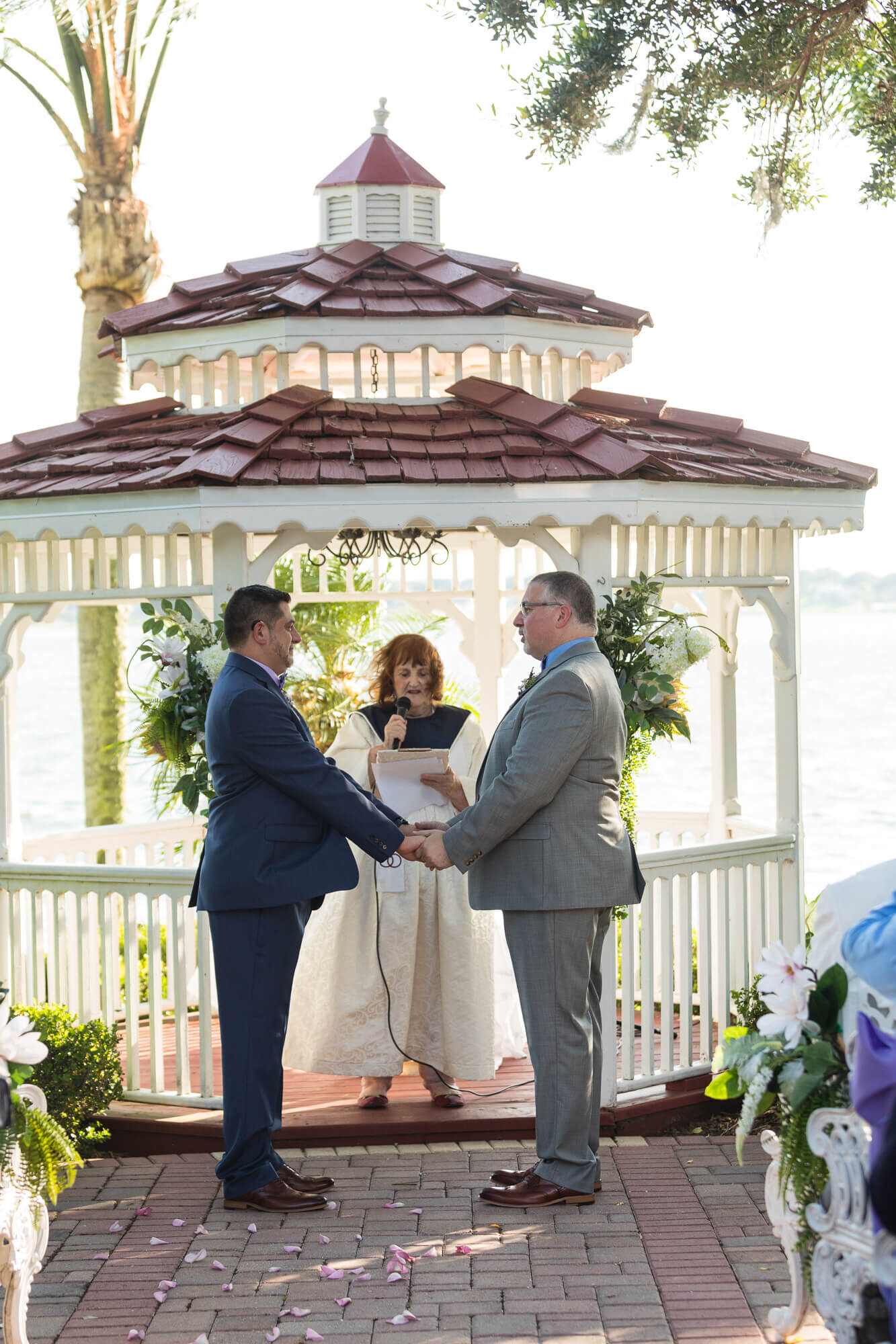  same sex wedding at Town Manor on the Lake B&B 