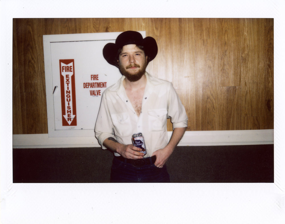  Colter Wall backstage after the show 