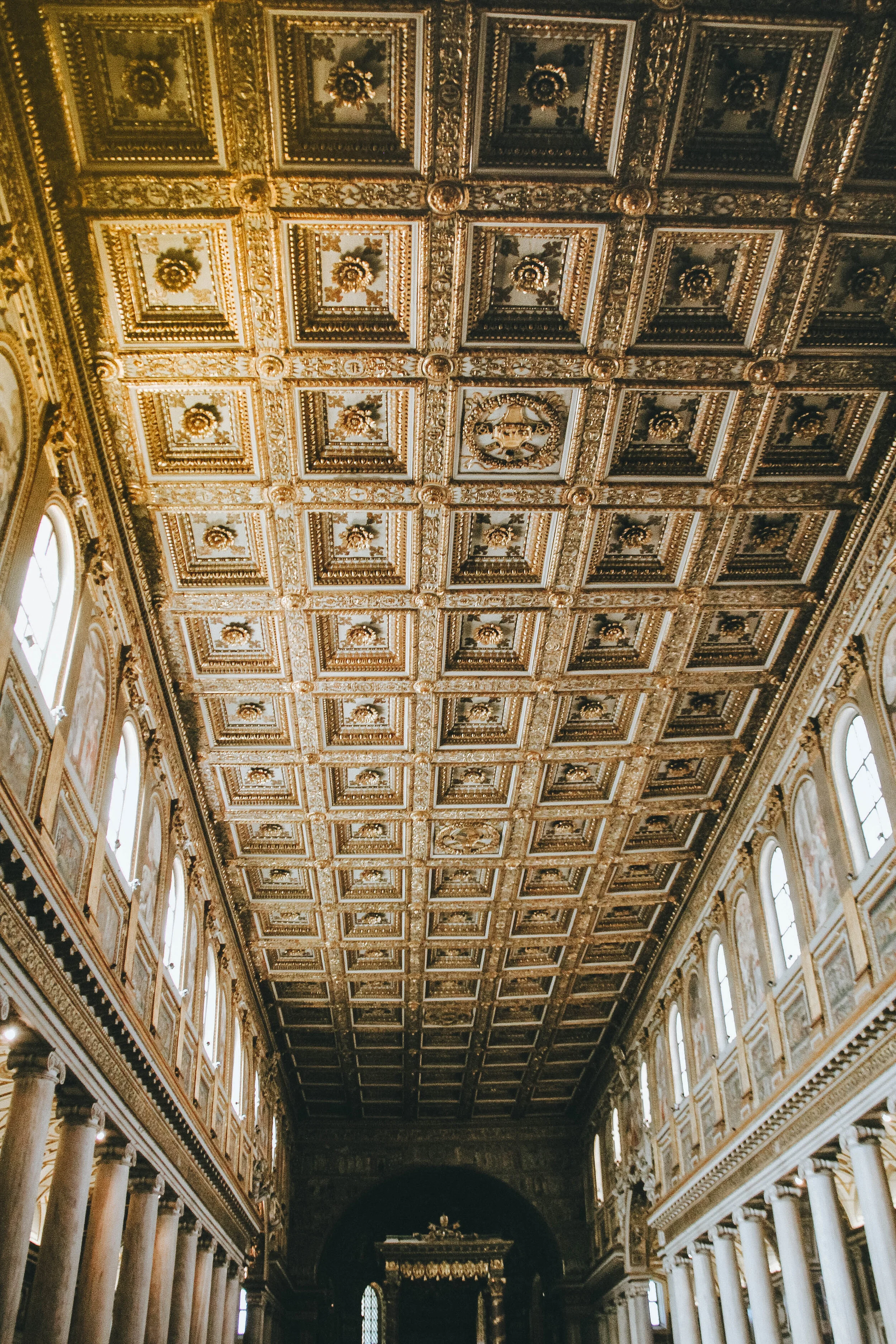 Santa Maria Maggiore / Roman Basilica ceiling 