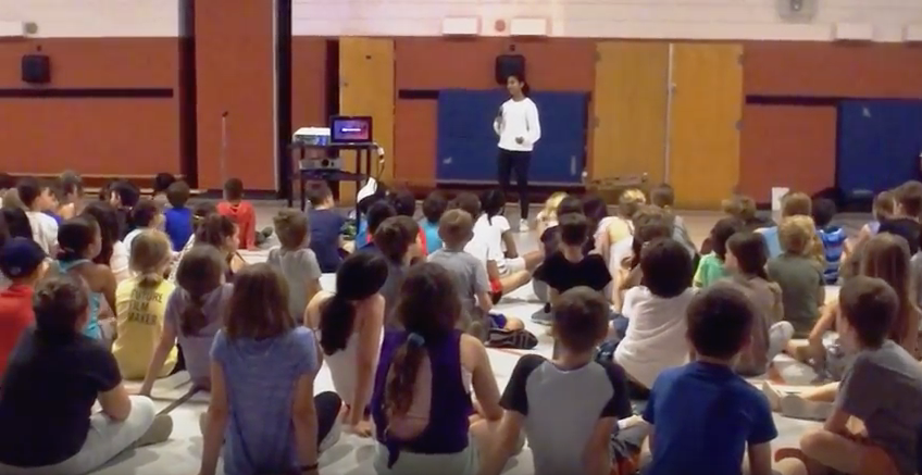 #movethedial Brings Digital Literacy Day to Hillcrest Community School