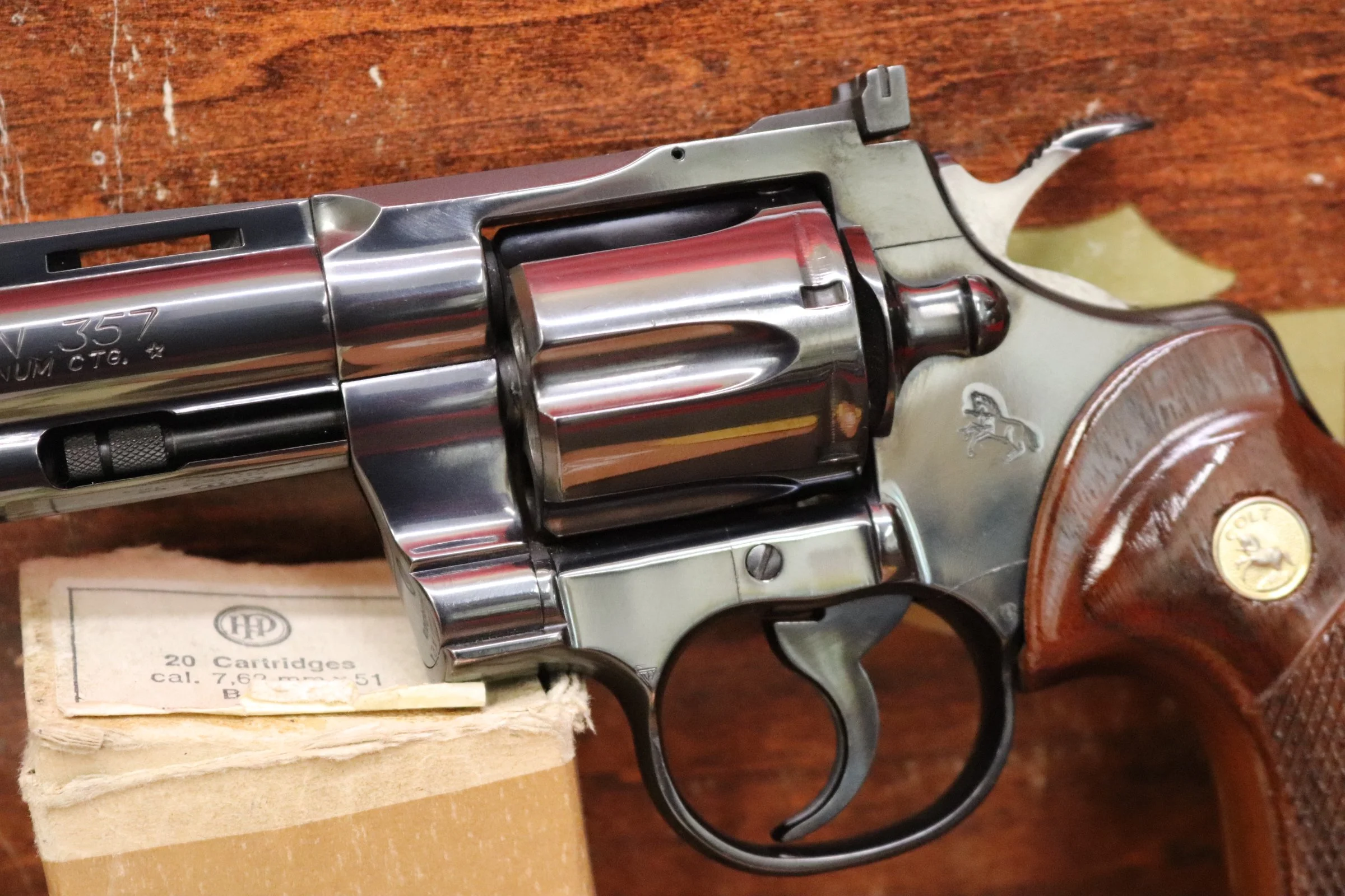 1978 BOXED Colt Python -- 4