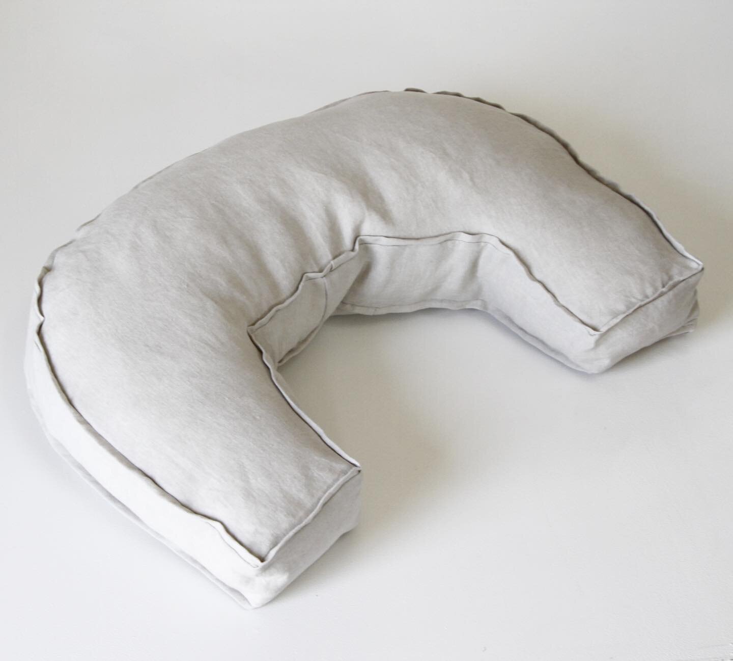 PRIMA RANGE feeding pillow in Sandy

Our feeding pillow is our best seller 👏🏼

Visit our online shop

#incababylinen #purelinen #babyessentials #babylinen #feedingpillow #momessentials #proudlysouthafrican