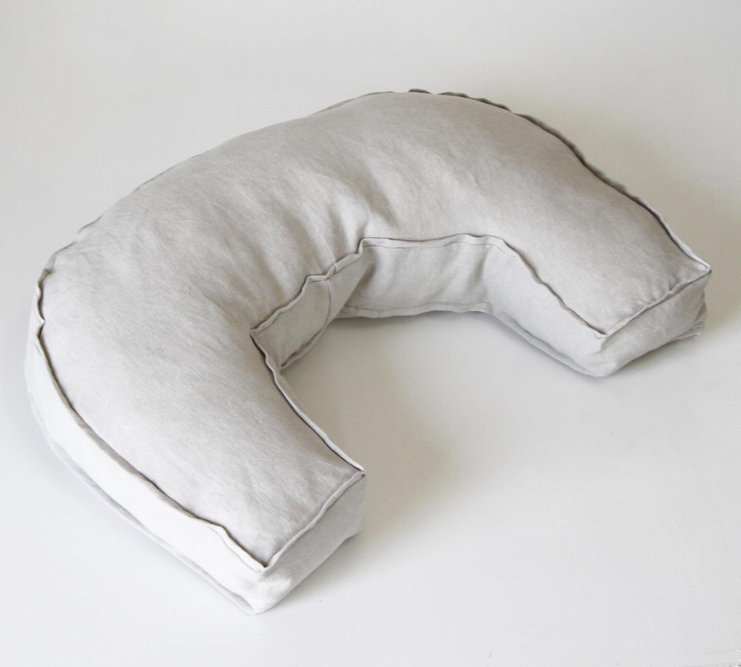 PRIMA RANGE feeding pillow in Sandy

Our feeding pillow is our best seller 👏🏼

Visit our online shop

#incababylinen #purelinen #babyessentials #babylinen #feedingpillow #momessentials #proudlysouthafrican