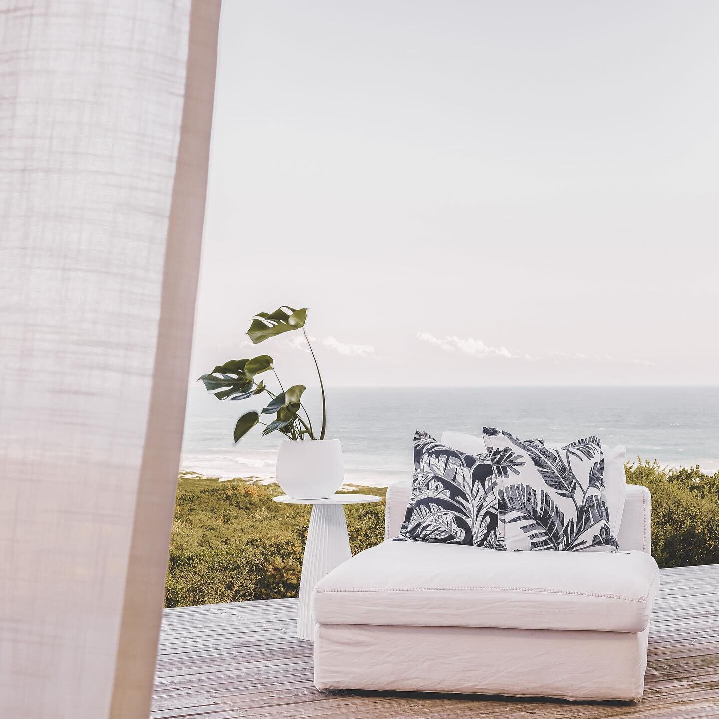GRAN CANARIA from Hertex

These locally woven reversible jacquards are suitable for both the coastal and inland South African outdoor and indoor lifestyles.

#incainteriors #interior #interiordecor #decor #fabric #hertex #interiorsofsouthafrica #deco