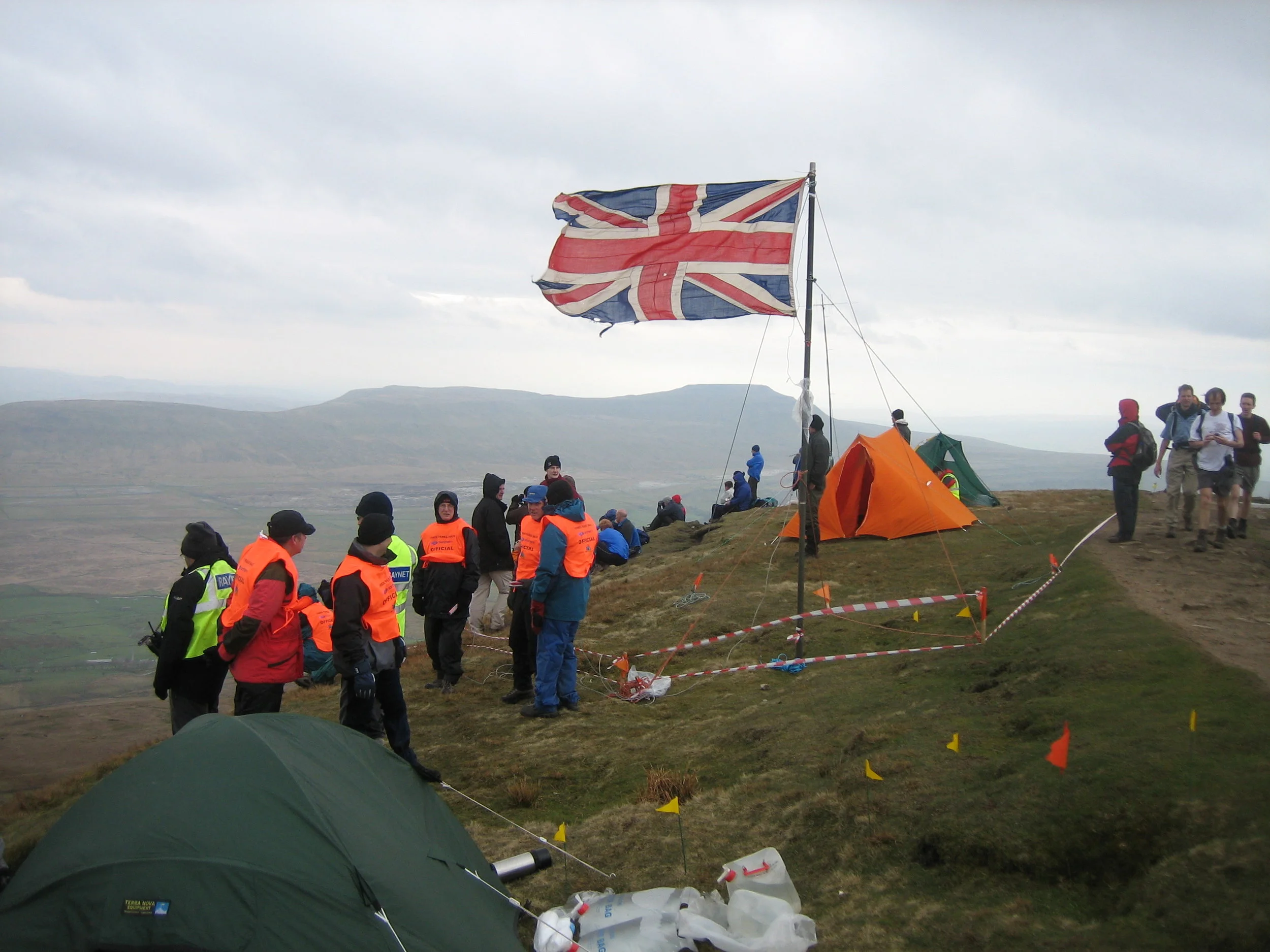 3Peaks Race 26 Aprtil 2008 002.jpg