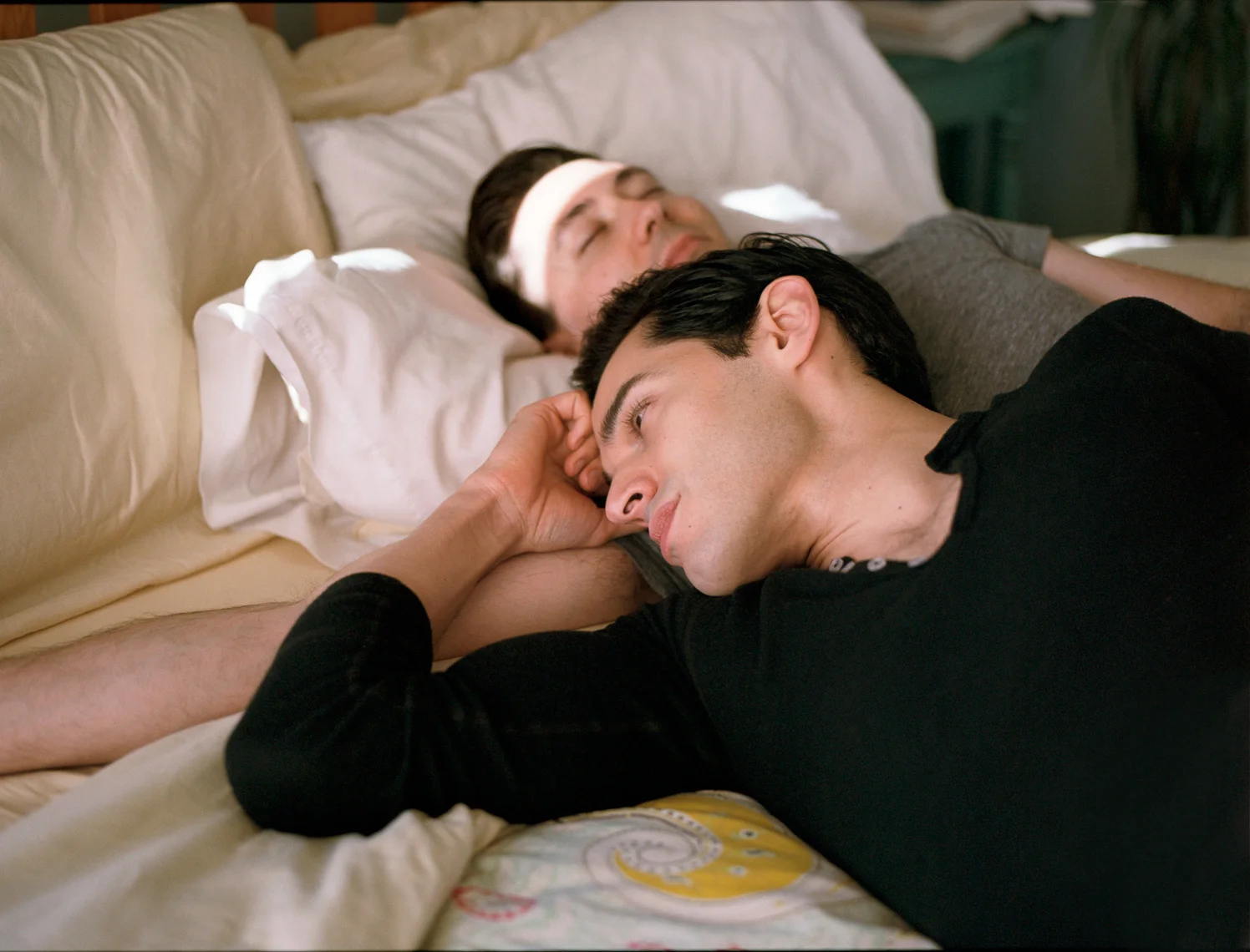 Portrait_ShaneJohn_BedHome_AntonioDeLucci.jpg