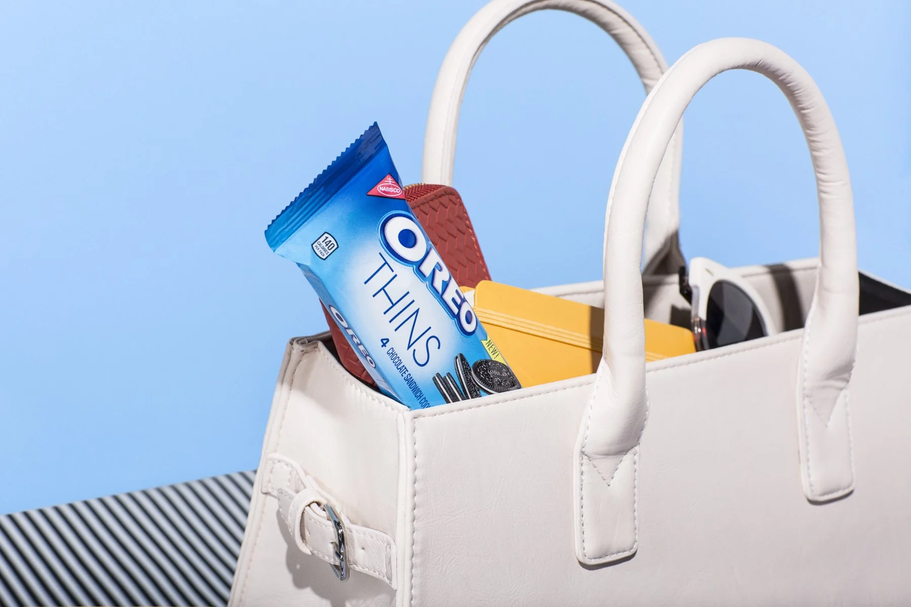 16_03-OreoThinsPack_03_Handbag_0710_45m_RGB.jpg