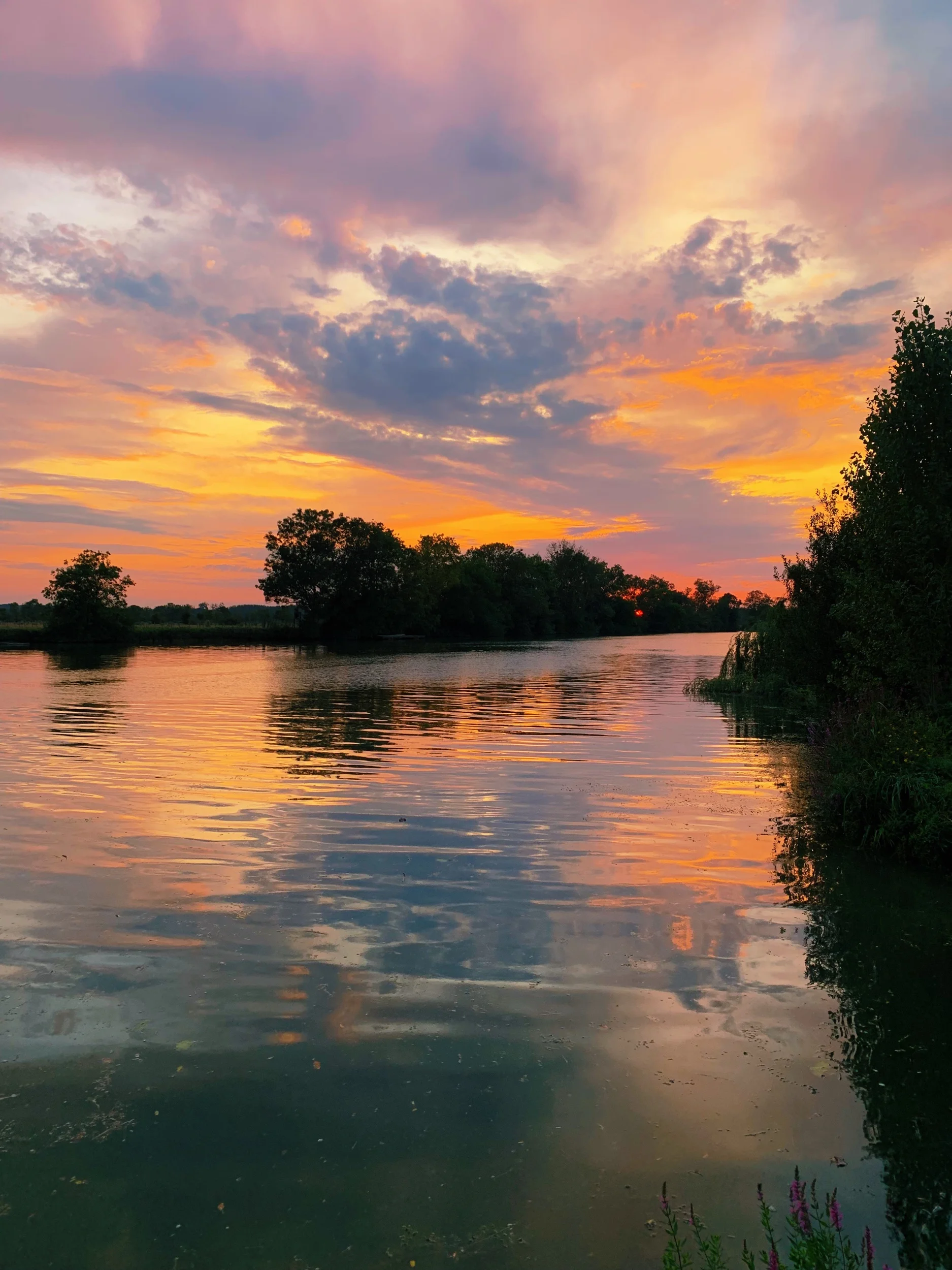 Sunset on the Charente river