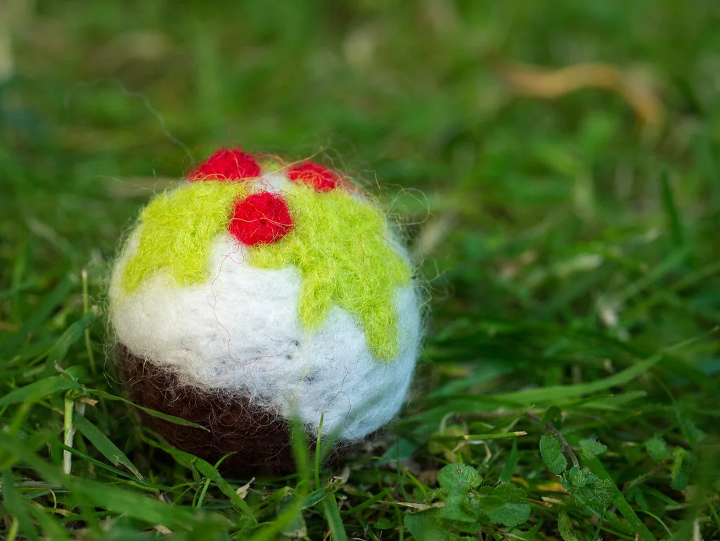 felted bauble.jpg