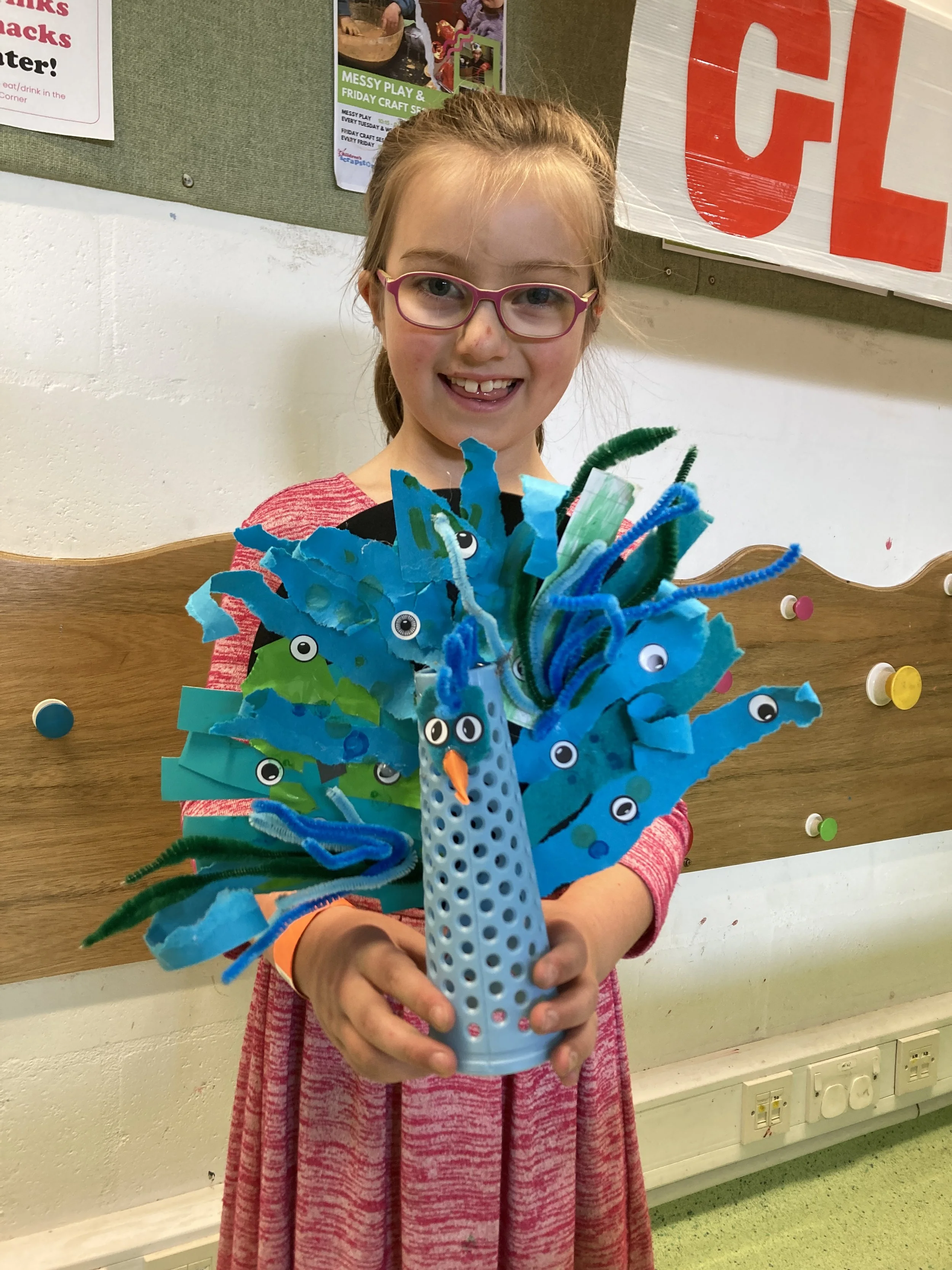 EHR Pink Dress Glasses Peacock 03.JPG