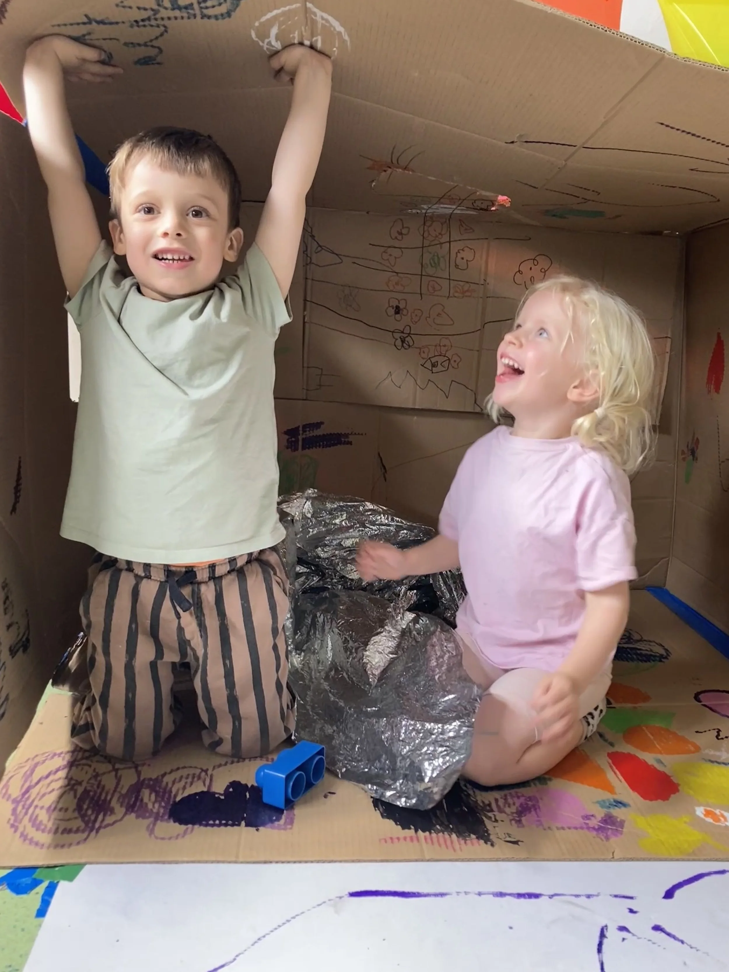 M Pink Blonde Shirt Cardboard Play: DF Green Shirt Cardboard Play 04.JPG