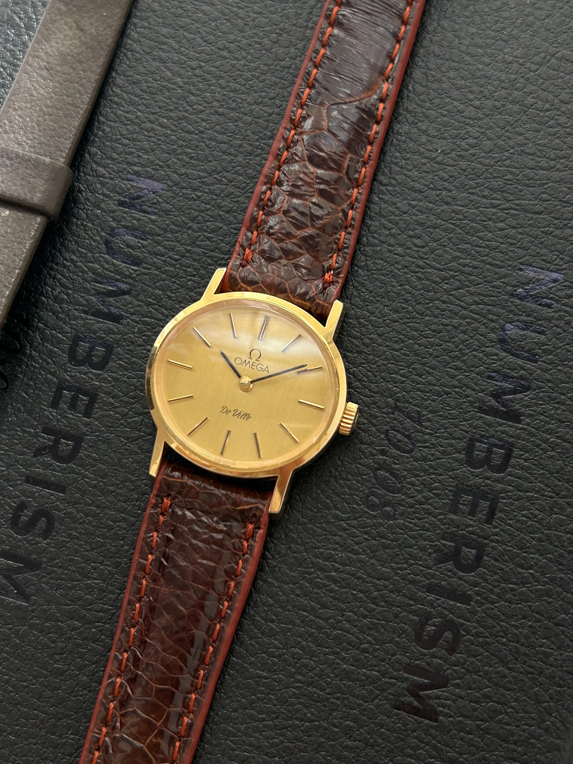 E781A682-E3F4-4DE8-BDBB-706BDCF3001B