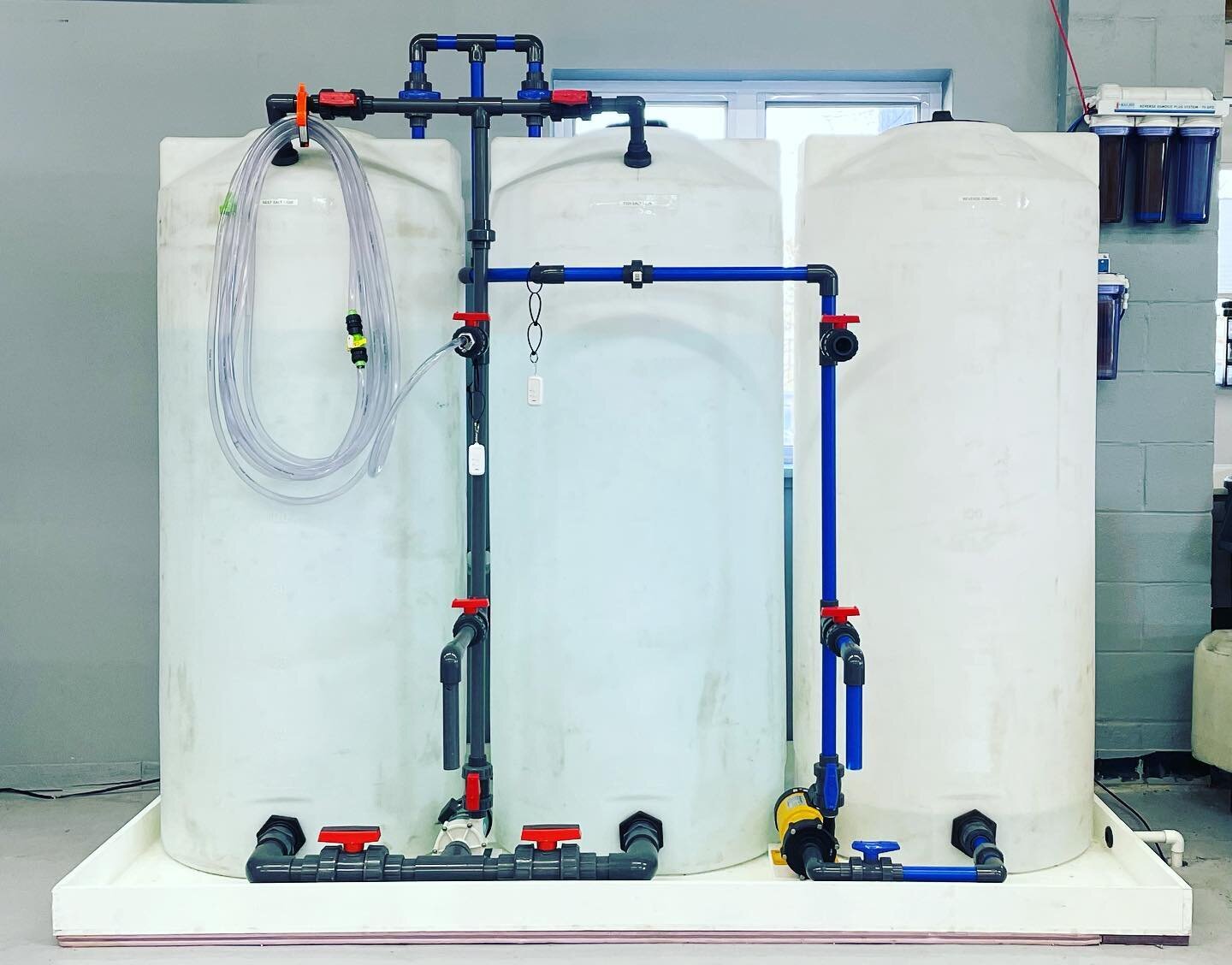 Our main reverse osmosis water production and saltwater mixing station at our facility. 

#aquarium #fish #fishtank #aquascape #aquariumhobby #reef #aquascaping #freshwateraquarium #plantedtank #aquariums #aquariumfish #nature #freshwater #plantedaqu