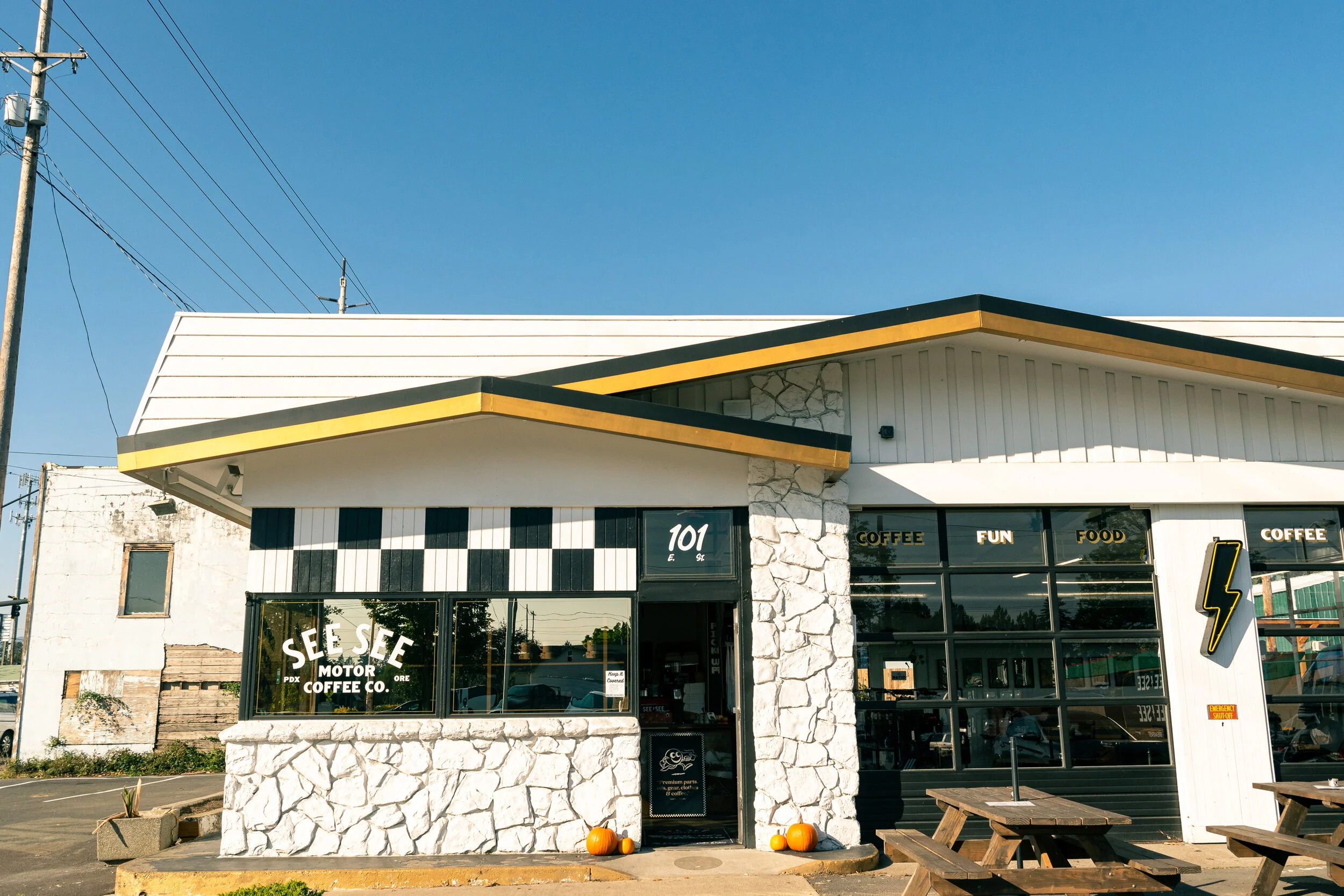 See See Motor Coffee The Crescent