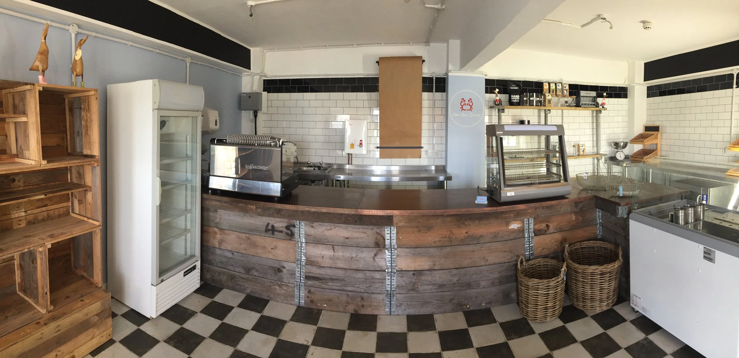 ON THE QUAY - CAFE LAUNCH PARTY