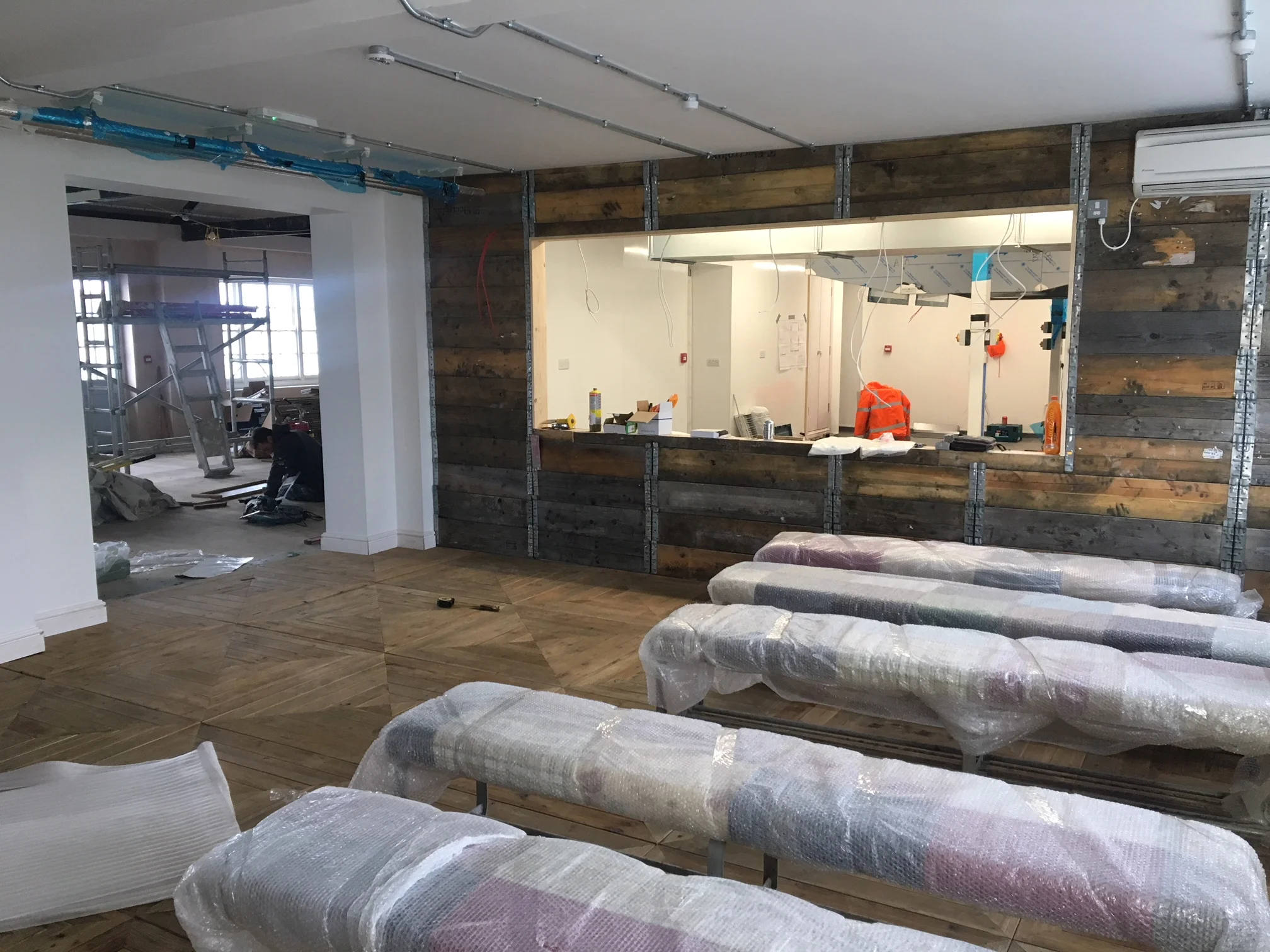 Restaurant Update: Adding some colour