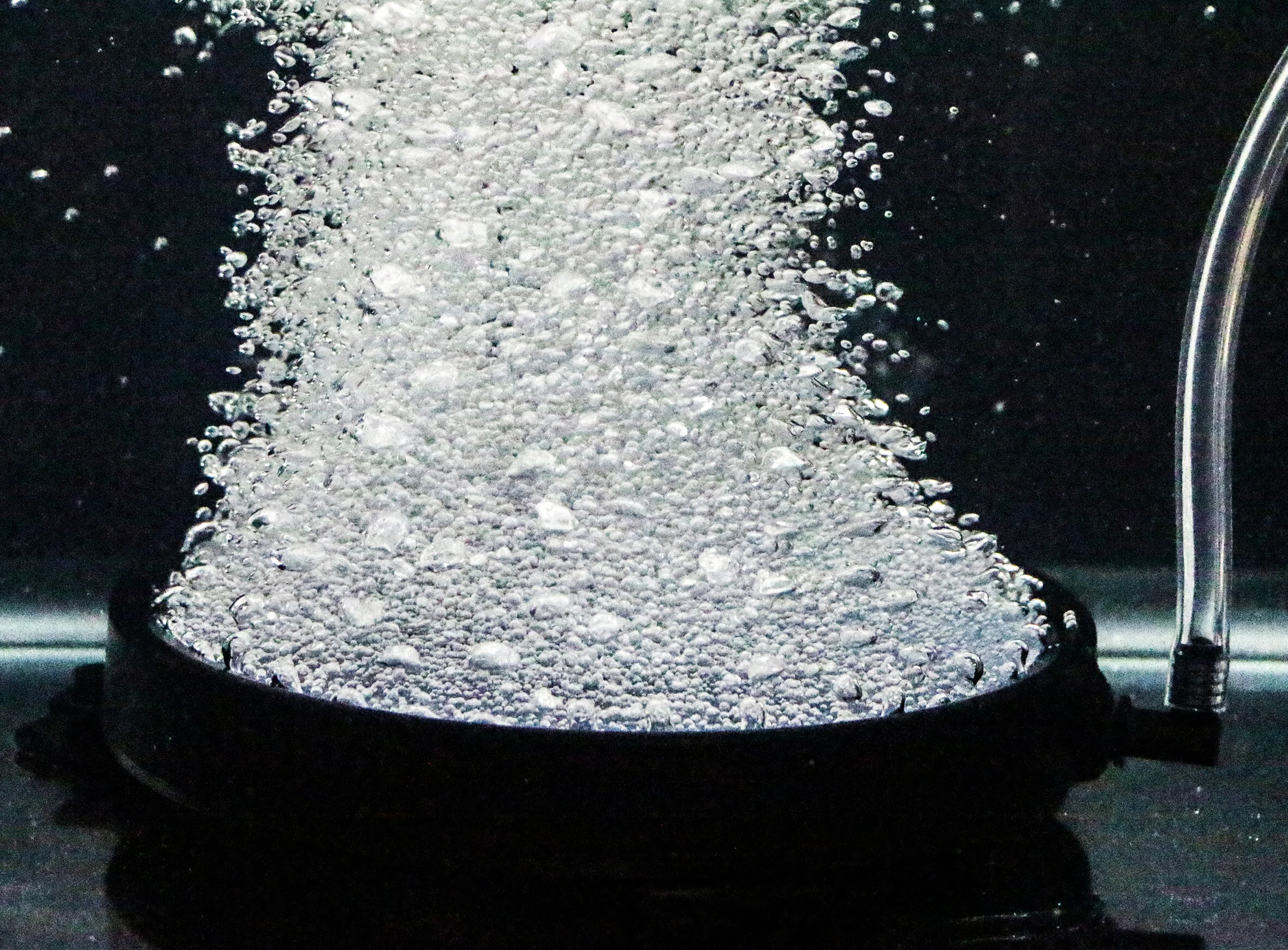 728418-02.jpg