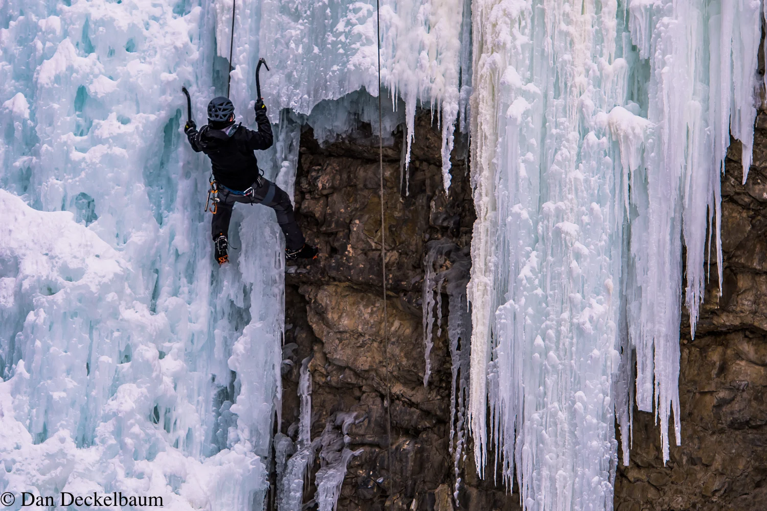 Johnson canyon iceclimbing-4.jpg