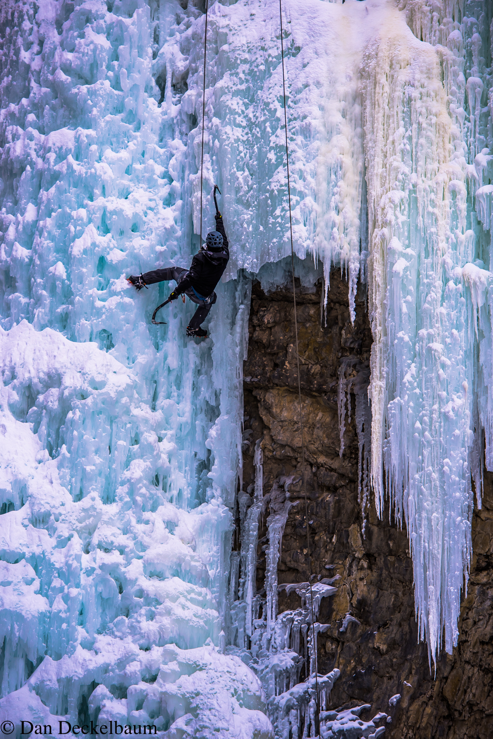 Johnson canyon iceclimbing-6.jpg