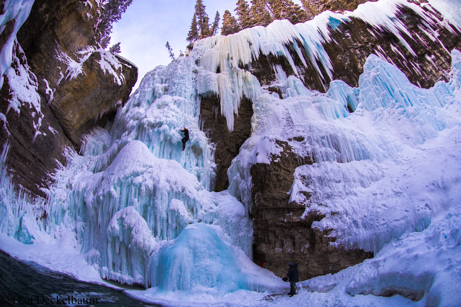 Johnson canyon iceclimbing-9.jpg