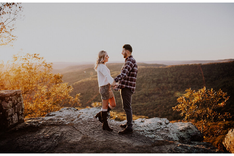 white-rock-mount-arkansas-wedding-photographer9.jpg