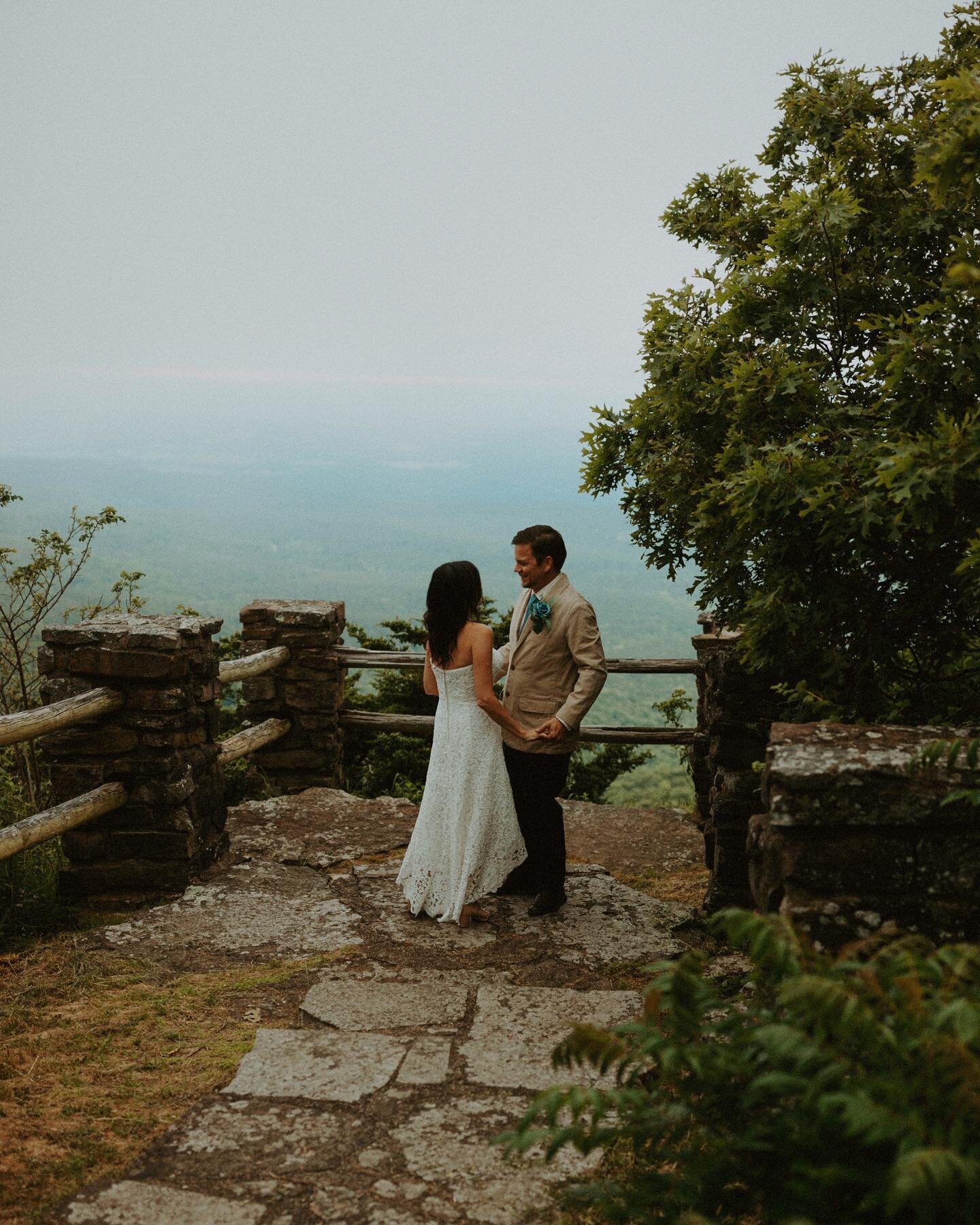 The rain and fog may have caused a change of plans but it was still such a beautiful and love filled day at Mount Magazine! 🤍