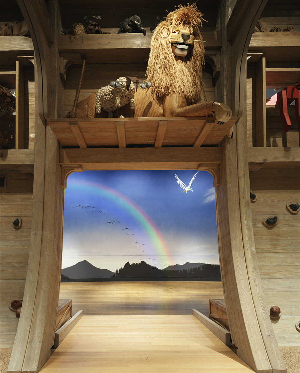 Skirball-Noahs-Ark-Gallery-view-through-closeup.png