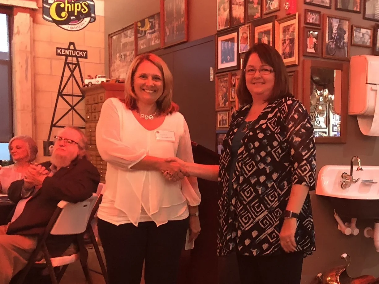 2018 Adjunct of the Year Sherry Berghefer and ICA Past President Kim Powell.