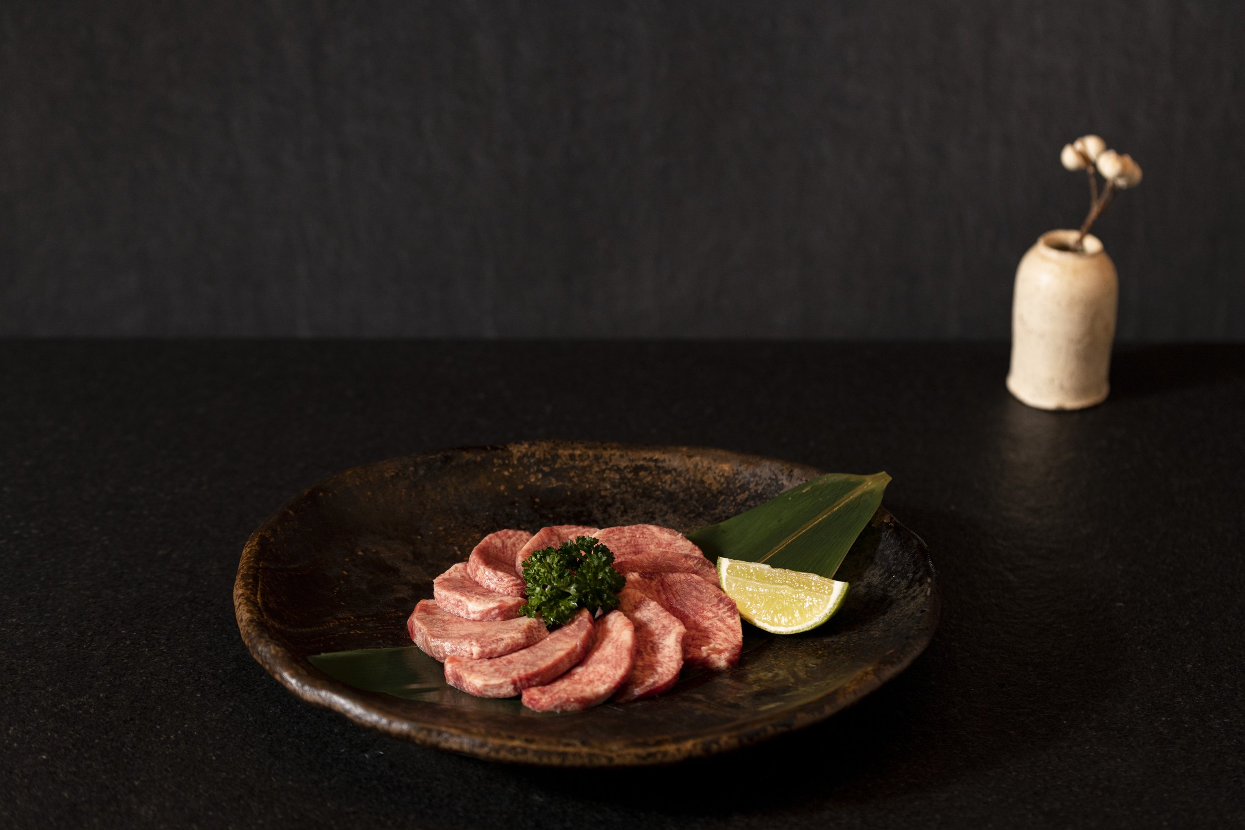 新橋燒肉屋_厚切牛舌.jpg