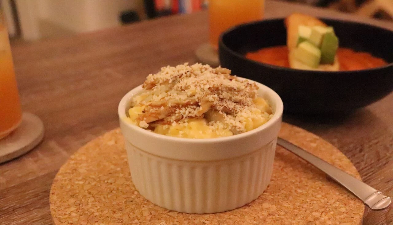 Mac and Cheese topped with crab and Panko